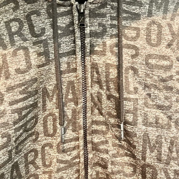 Marc Ecko - Men’s Medium - Fuzzy Black & Grey Hoodie - - Picture 4 of 16